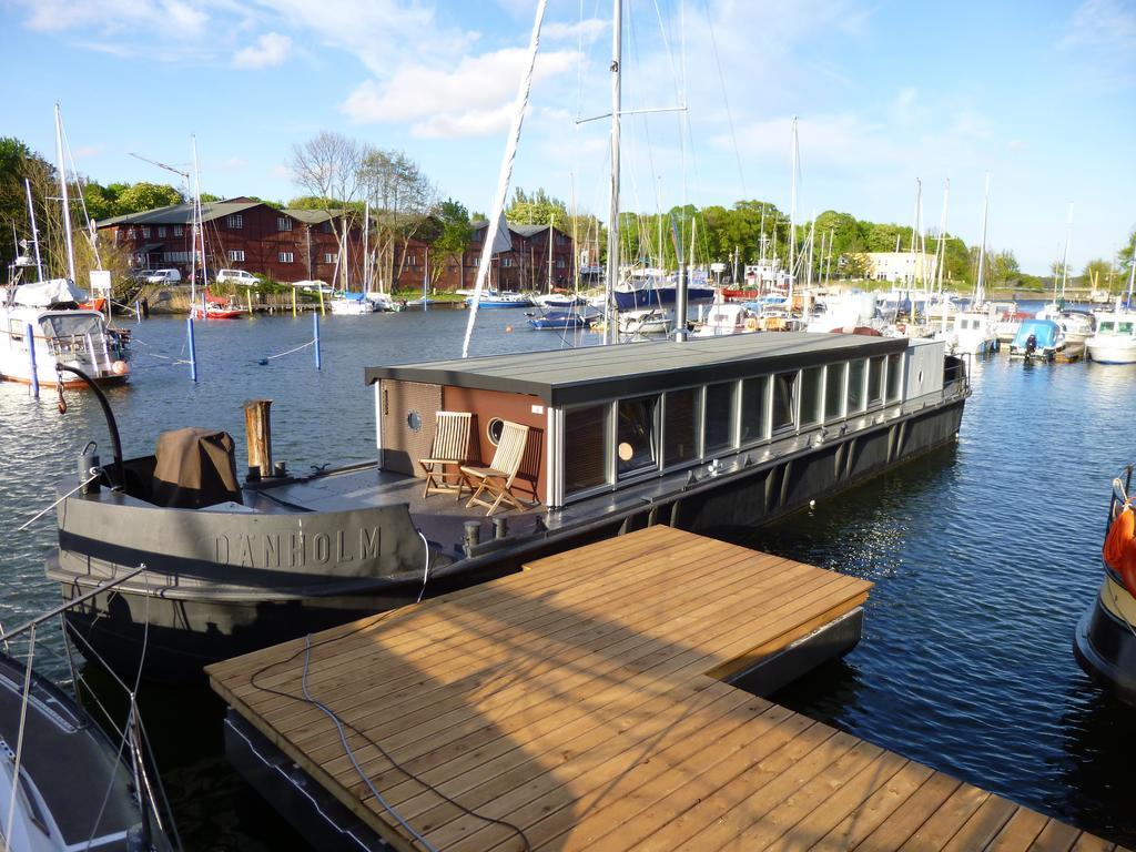 Hotel Hausboot Dänholm Stralsund Zimmer foto